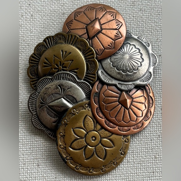 Vintage Southwestern Style Concho Brooch Pin – Mixed Metal Tones - Picture 1 of 3